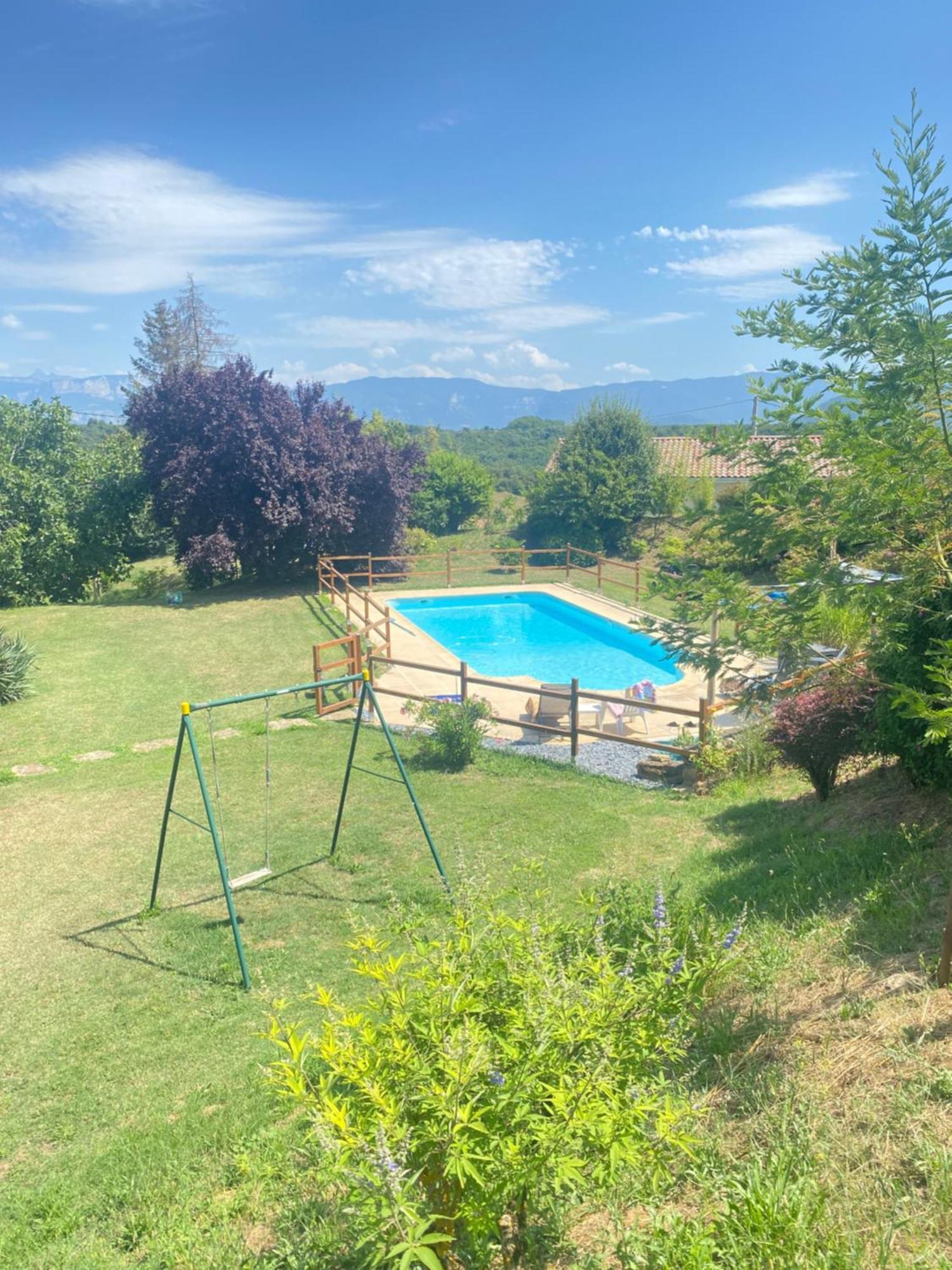 Gite Les Sablieres Saint-Lattier Exterior foto
