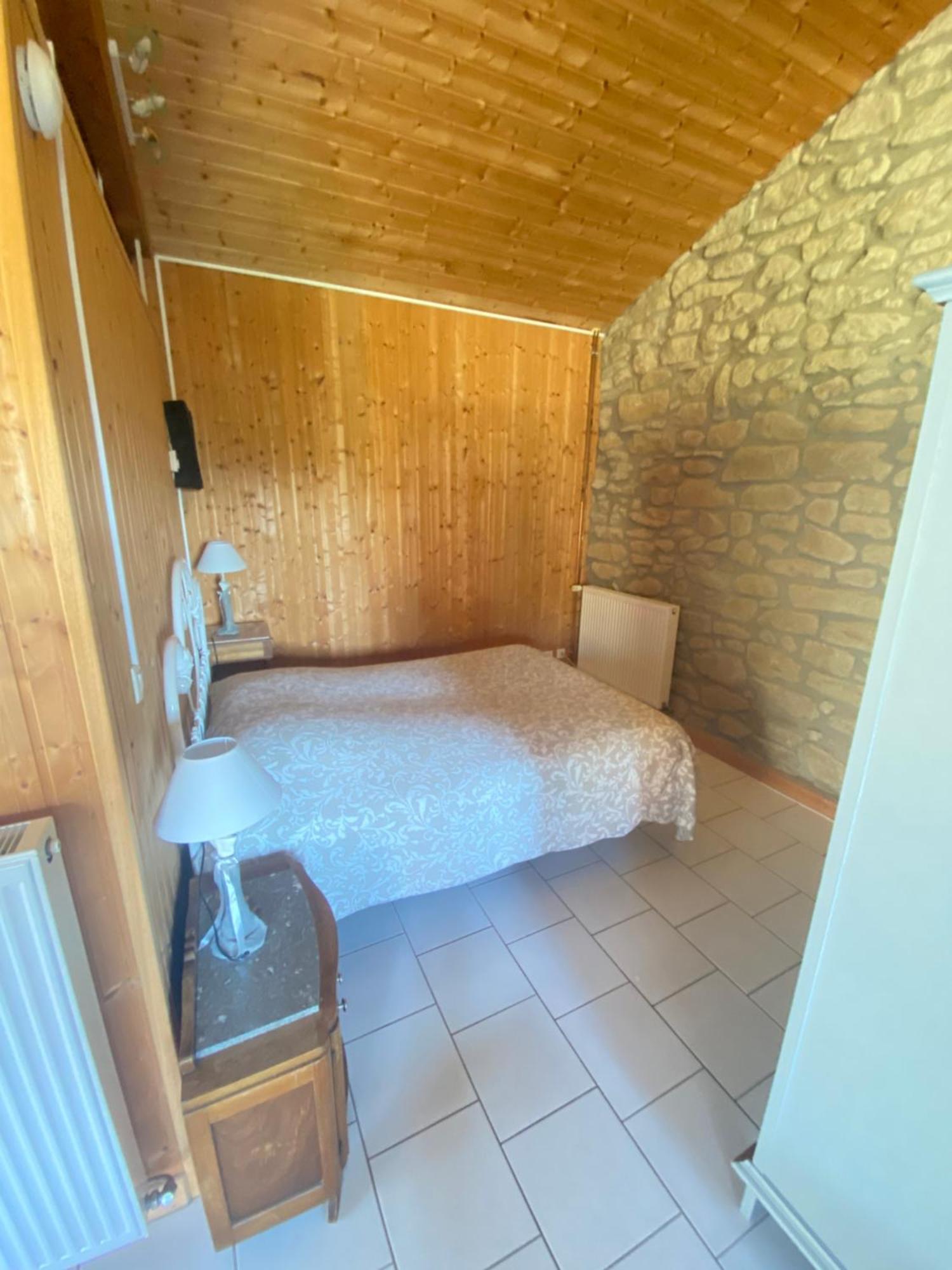 Gite Les Sablieres Saint-Lattier Exterior foto
